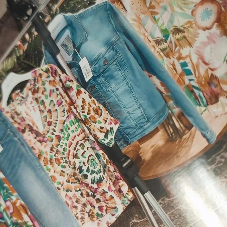 Geisha jeans denim kleurrijke prints voorjaar- zomer fashion 2024