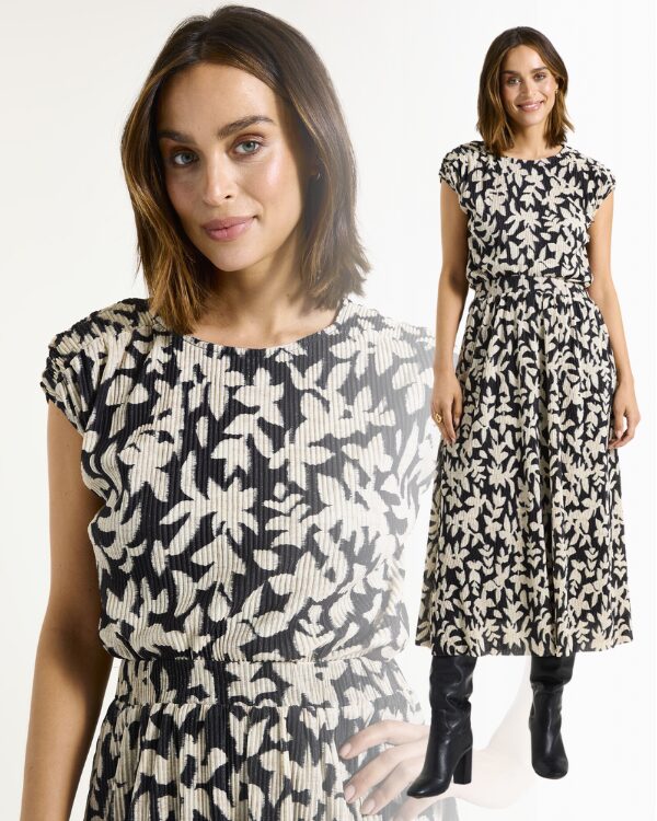 Garcia broekpak co-ord plissé rok blouse print zwart wit zomer mode 2025