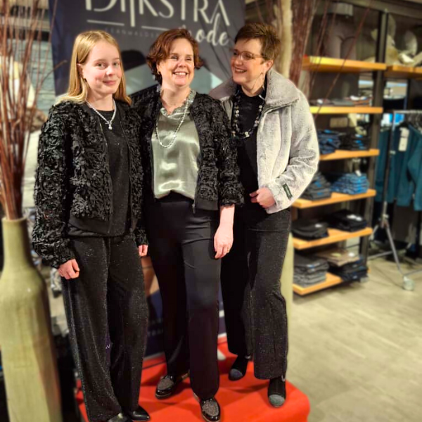 Outfit inspiratie glamourdays Dijkstra Mode Feanwâlden damesmode